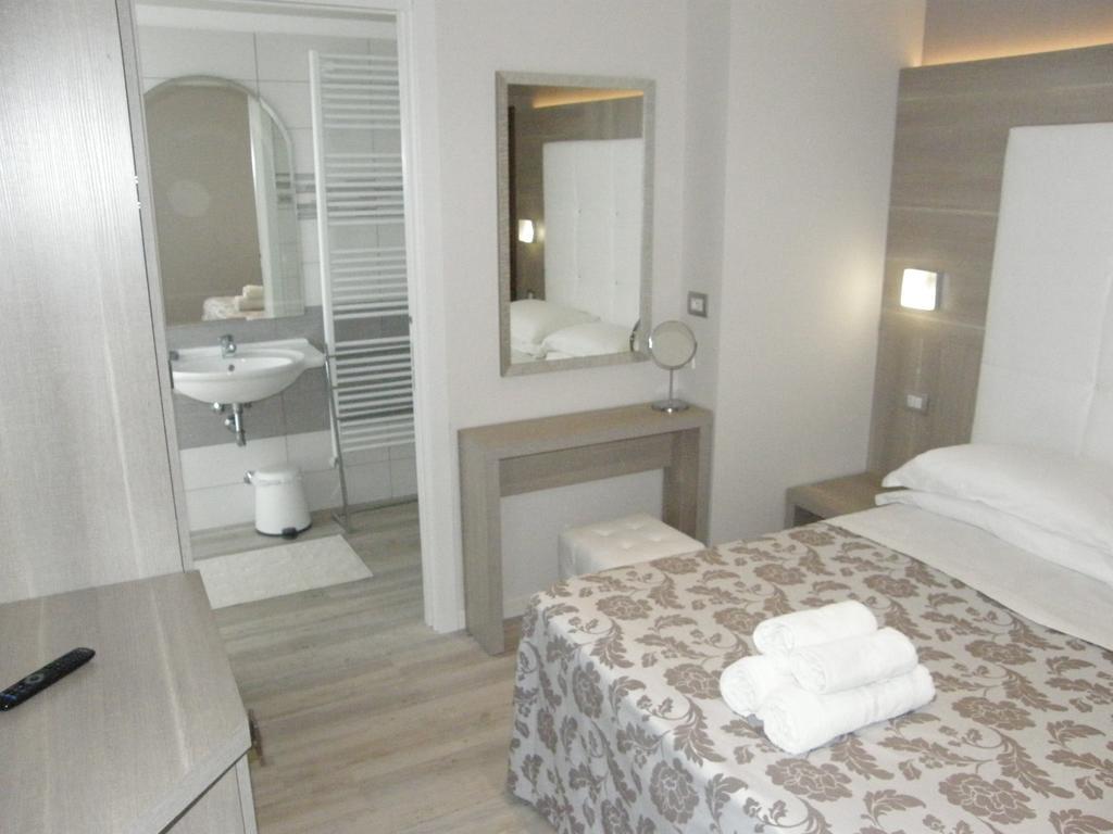 Hotel Stefan Room & Breakfast Gatteo a Mare Exteriör bild