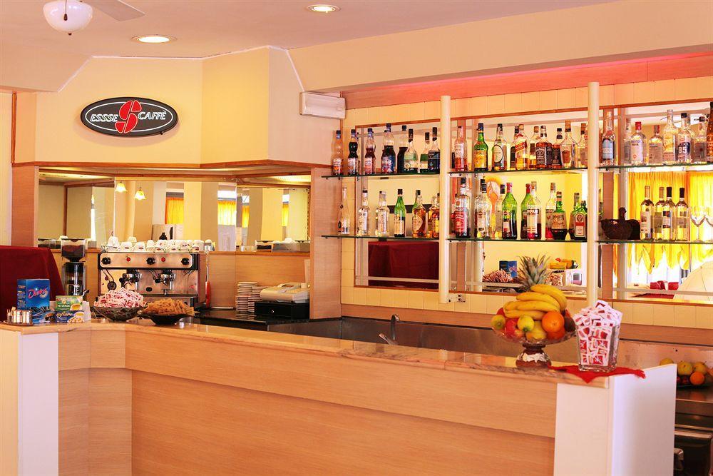 Hotel Stefan Room & Breakfast Gatteo a Mare Exteriör bild